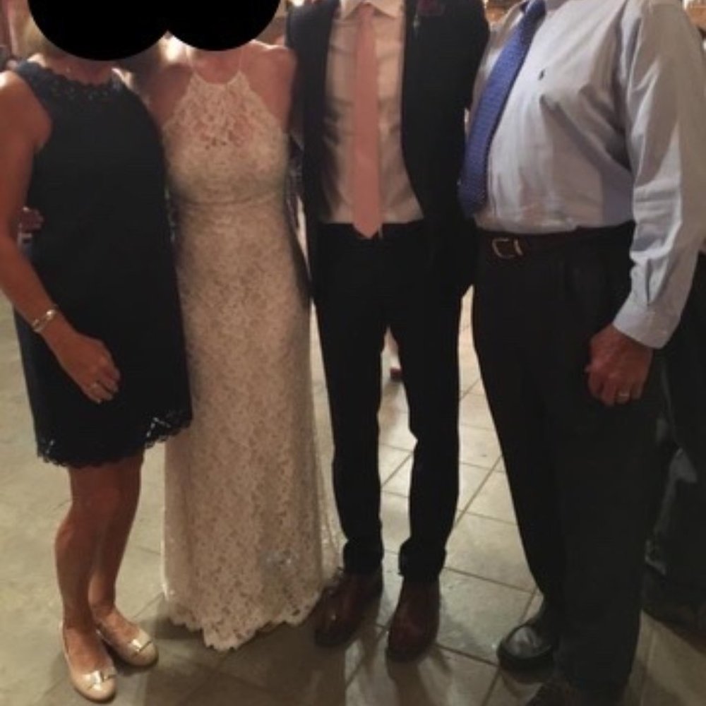 Mina BHLDN Wedding Gown. Size 2 - Picture 8 of 9